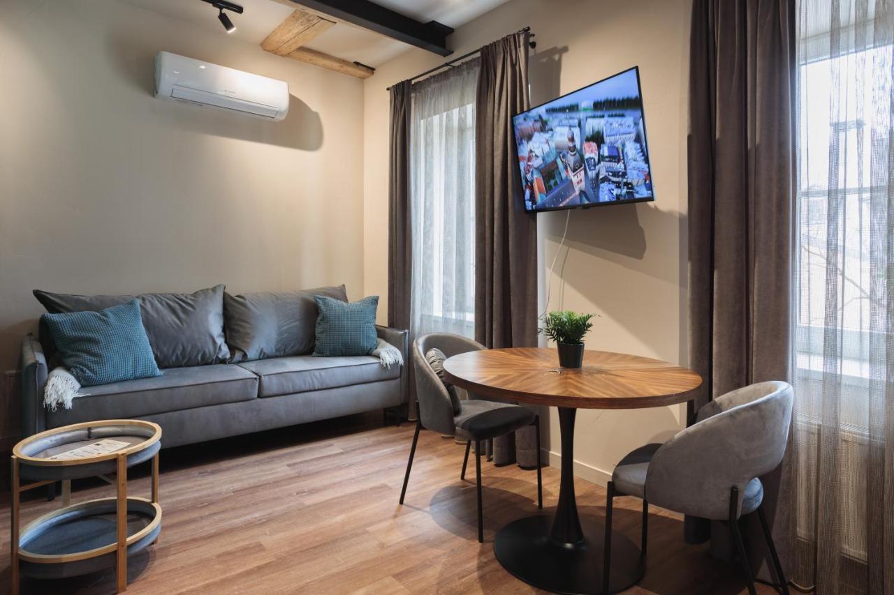 Colonel Suites & Apartments Riga Luaran gambar